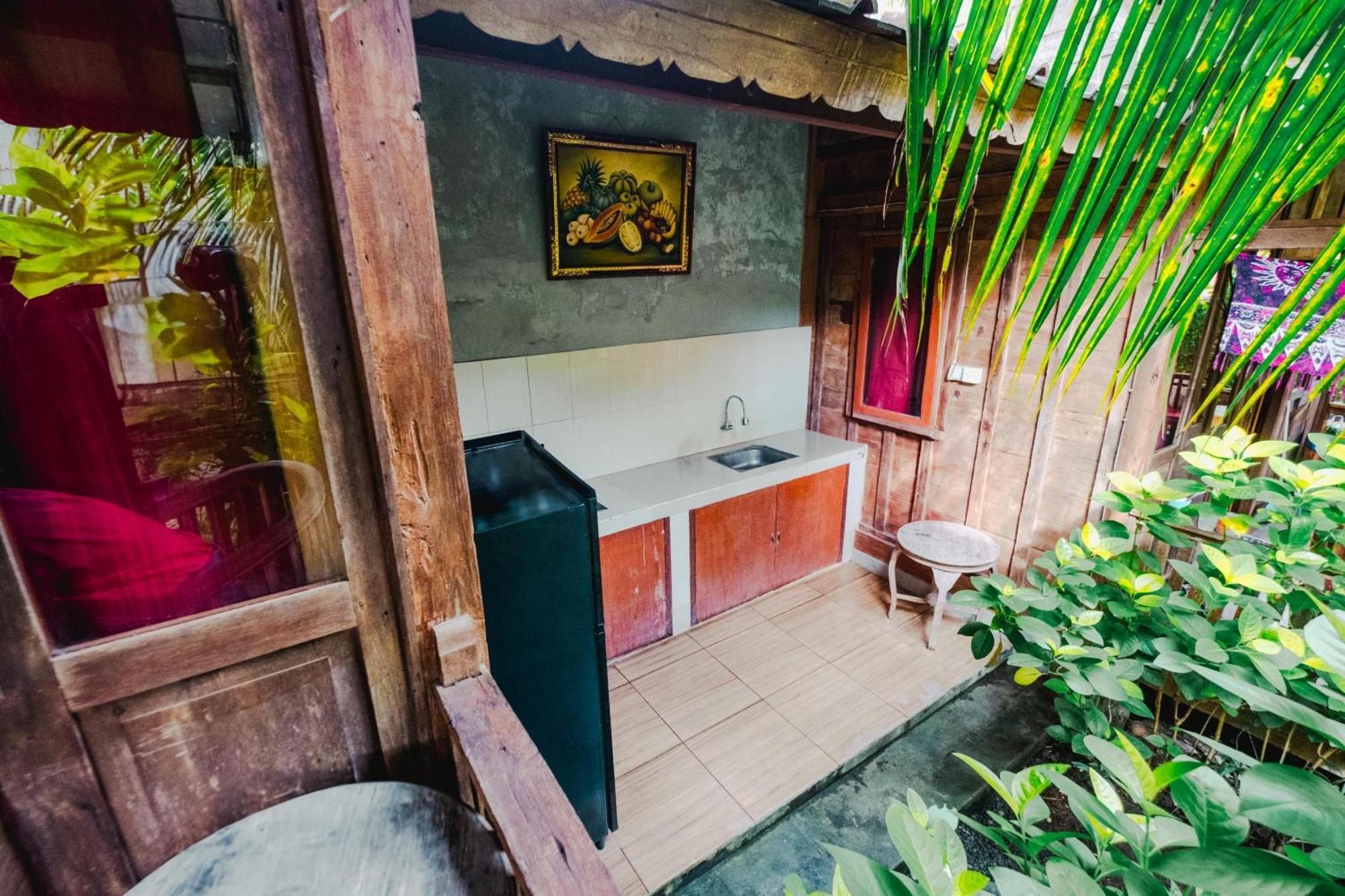 Cening Bagus Bungalow Canggu  Exterior photo